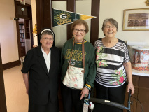Former Nursing Students Came to Tour